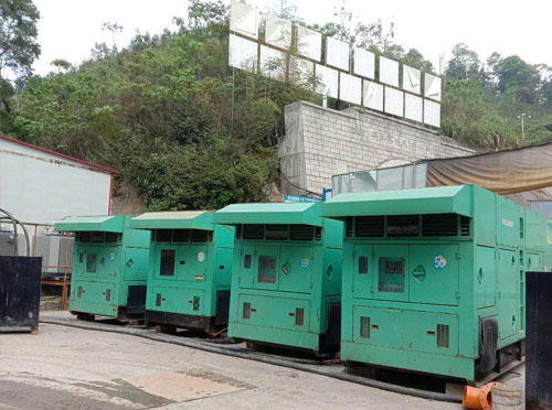 大名先进的应急发电机系统中智能监测和控制系统如何确保电压稳定？