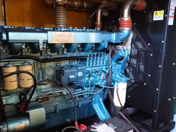 大名磷酸铁锂蓄电池的使用寿命与哪些因素有关？